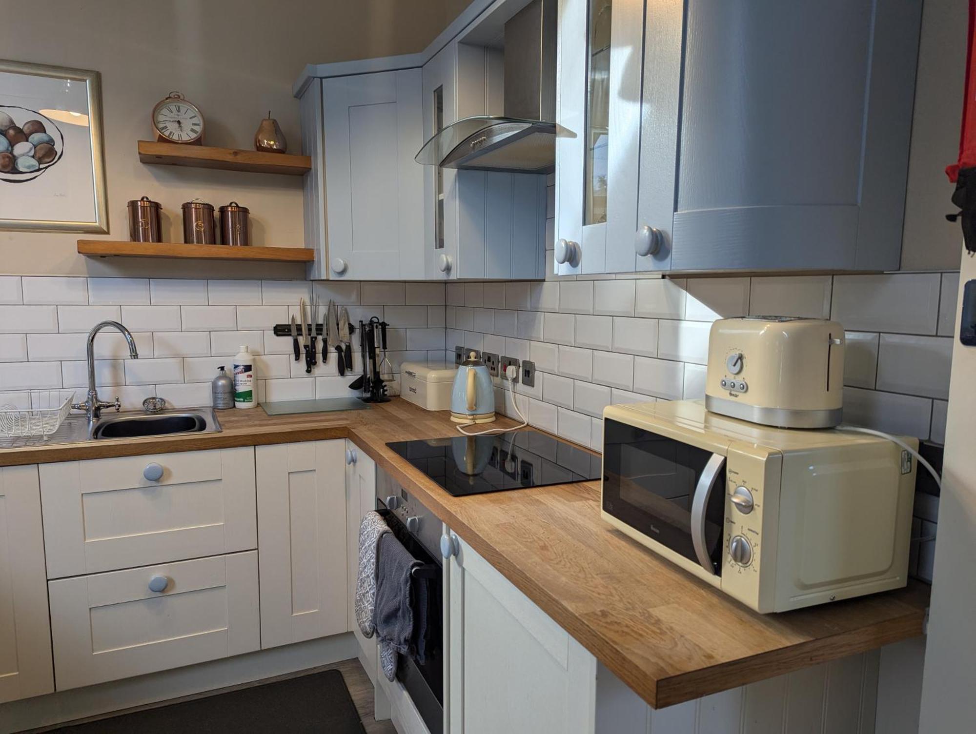 The Coach House Apartment At Cefn Tilla Court, Usk Eksteriør bilde