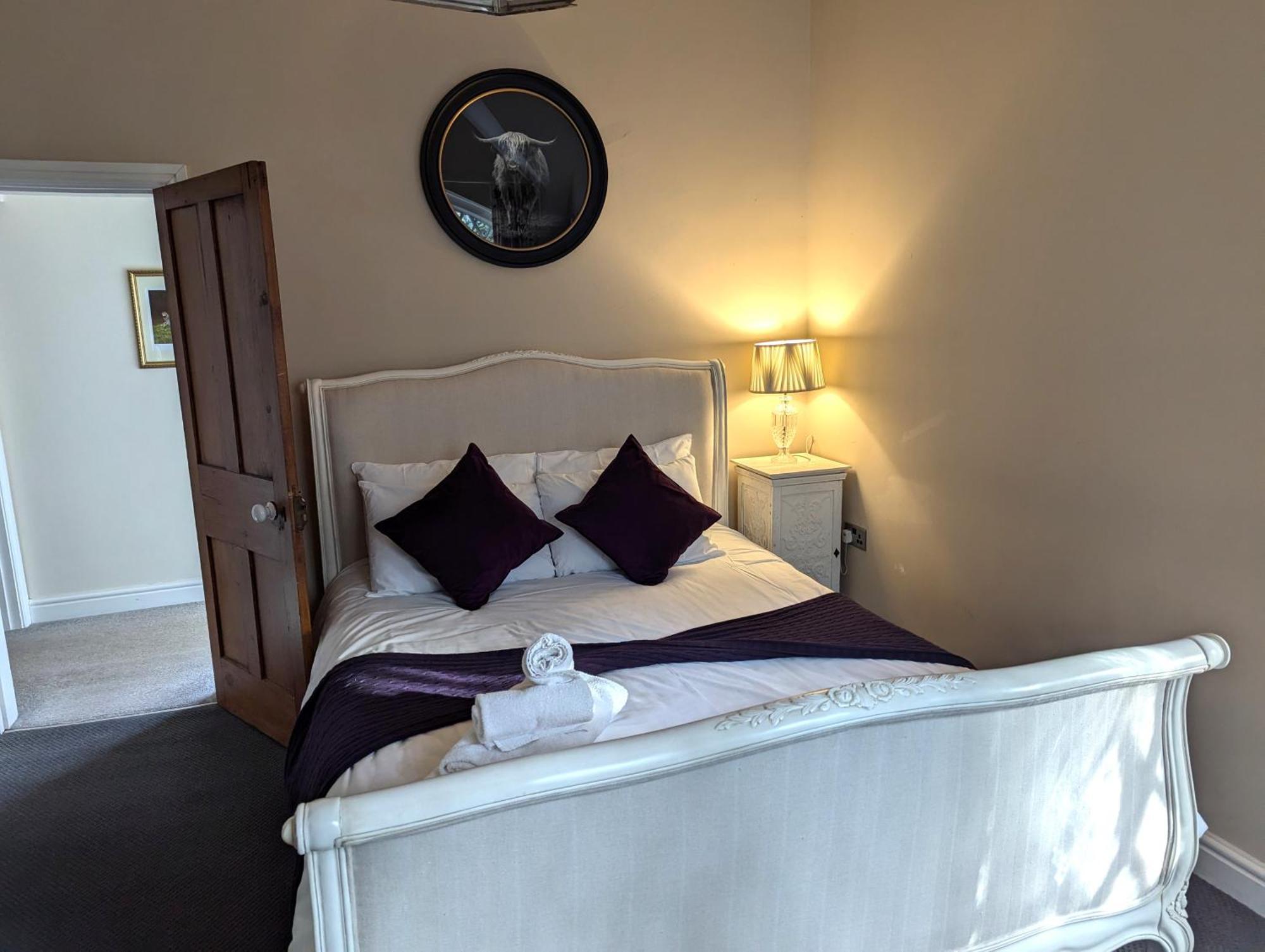 The Coach House Apartment At Cefn Tilla Court, Usk Eksteriør bilde